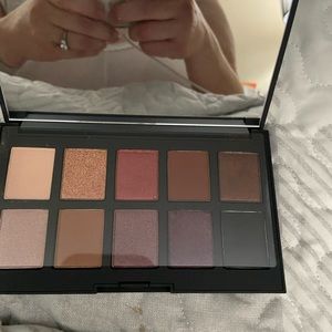 Haus labs eyeshadow palette